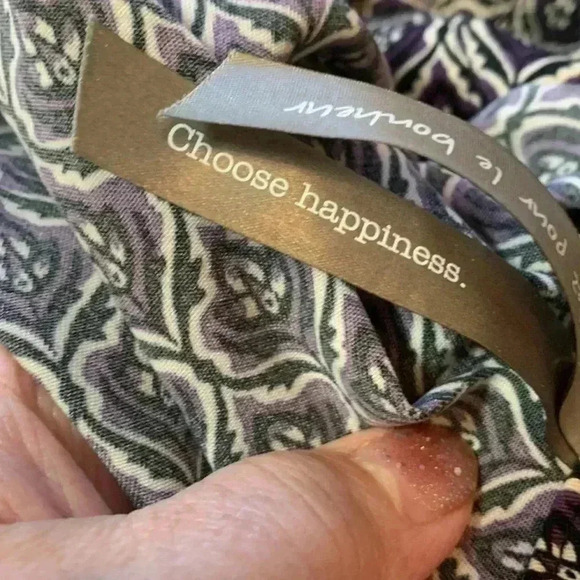 Choose Happiness Long Sleeve Lightweight Tunic Style Top - Picture 5 of 8